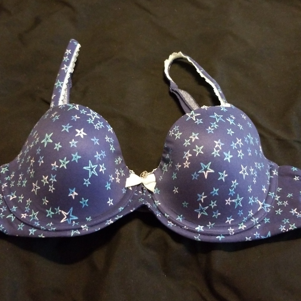 **like New*** Victoria Secret star bra.